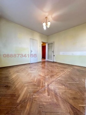2 dormitoare VINS-Cierven ploștad, Varna