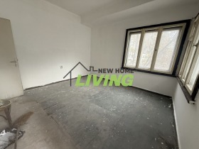 МНОГОСТАЕН, 158 m2