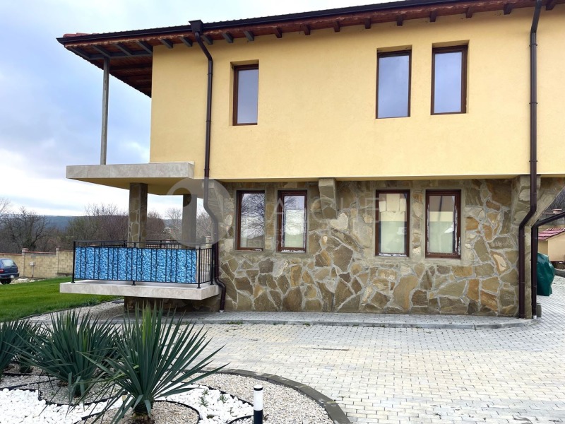 Продава КЪЩА, с. Голица, област Варна, снимка 5 - Къщи - 52732788