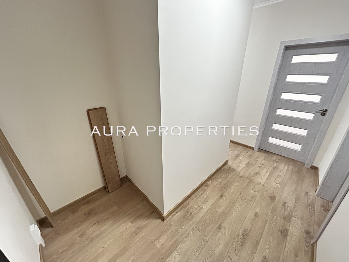 Продава 3-СТАЕН, гр. Разград, Орел, снимка 5 - Апартаменти - 55203913