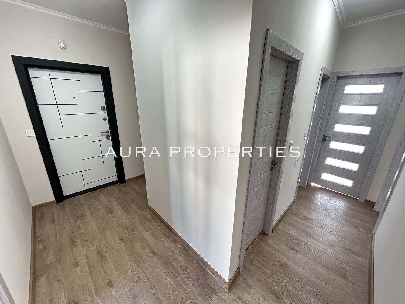 Продава 3-СТАЕН, гр. Разград, Орел, снимка 4 - Апартаменти - 55203913