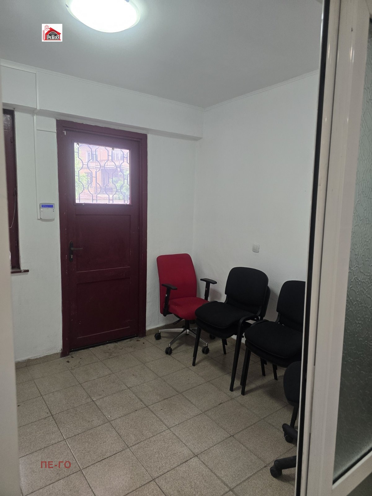 Продава ОФИС, гр. Пазарджик, Идеален център, снимка 2 - Офиси - 54675663
