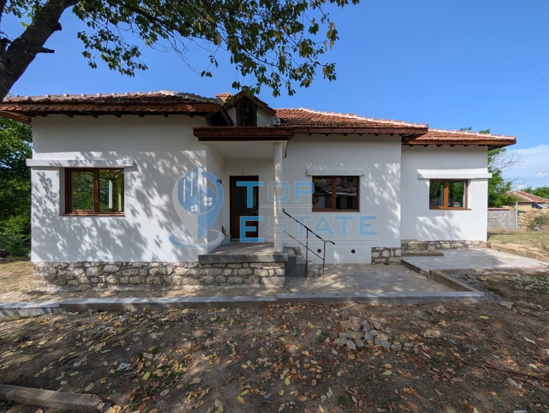 Продава КЪЩА в област Велико Търново, с. Русаля - 82 кв.м / 84 900 € » 166 049.97 лв., ТОП ЕСТЕЙТ