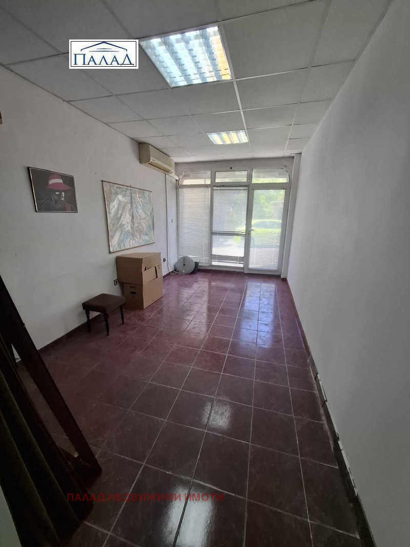 Προς πώληση  Κατάστημα Βαρνα , ΤΣενταρ , 42 τ.μ | 17251372 - εικόνα [4]
