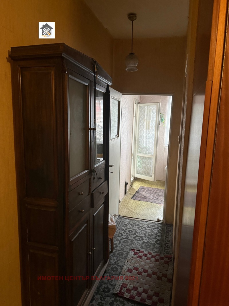 Продава 1-СТАЕН, гр. София, Илинден, снимка 2 - Апартаменти - 53018602