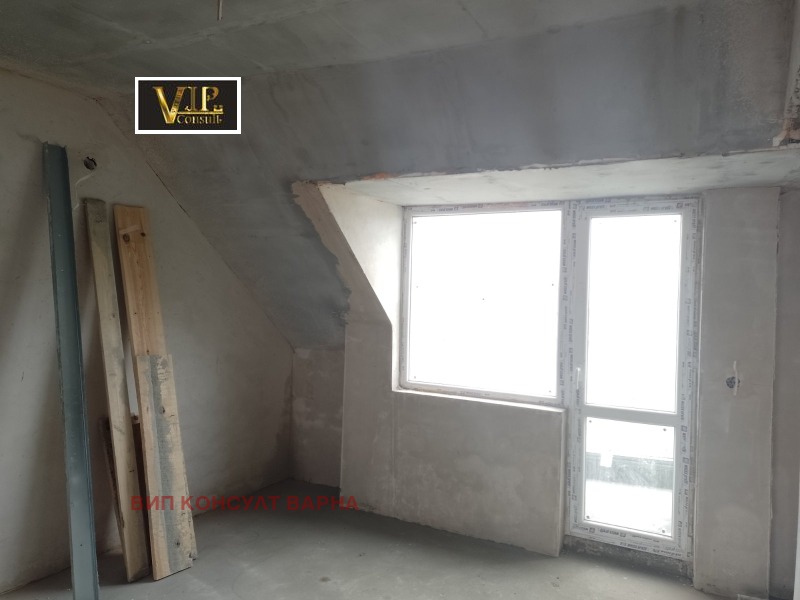 À venda  1 quarto Varna , Hristo Botev , 79 m² | 55800555 - imagem [2]