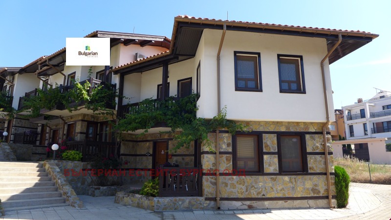 En venta  Casa región Burgas , Sozopol , 177 metros cuadrados | 10511730
