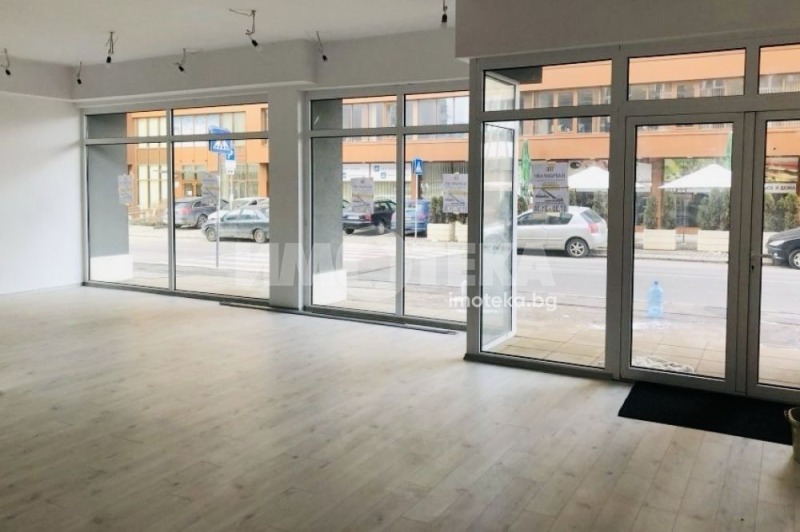 Na prodej  Prodejna Sofia , Mladost 4 , 127 m2 | 44465898