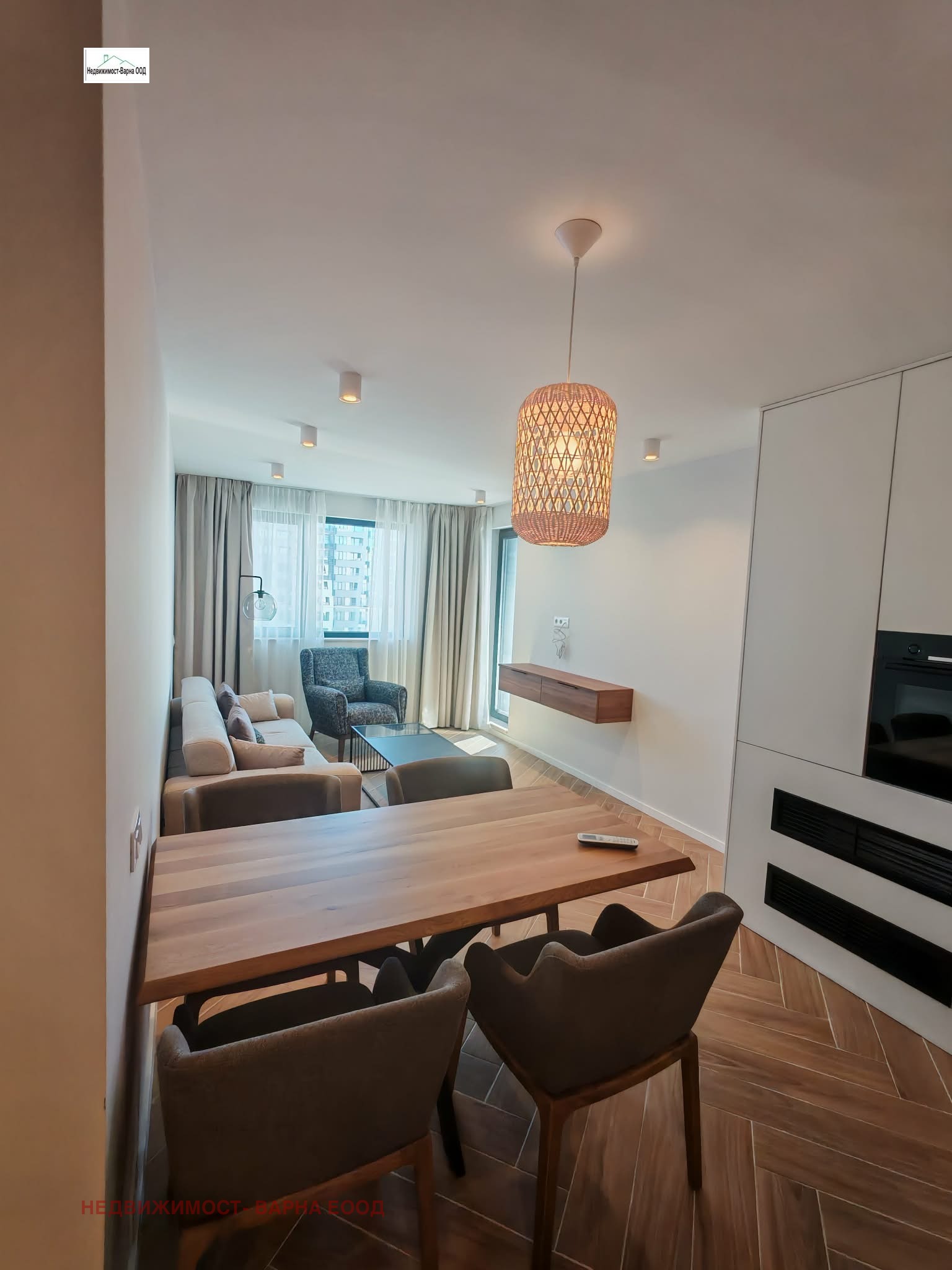 Продава 3-СТАЕН, гр. Варна, Бриз, снимка 3 - Апартаменти - 53785532