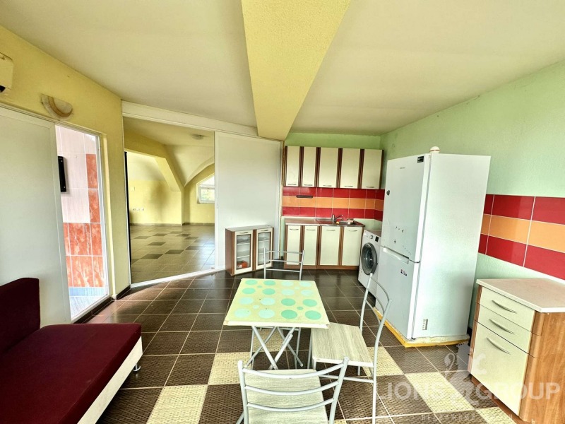 For Sale  1 bedroom Varna , Vazrazhdane 4 , 99 sq.m | 18299956