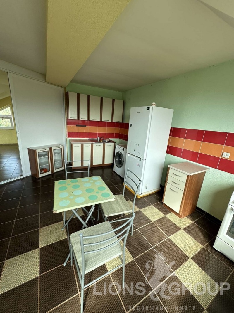 De vânzare  1 dormitor Varna , Vâzrajdane 4 , 99 mp | 18299956 - imagine [2]