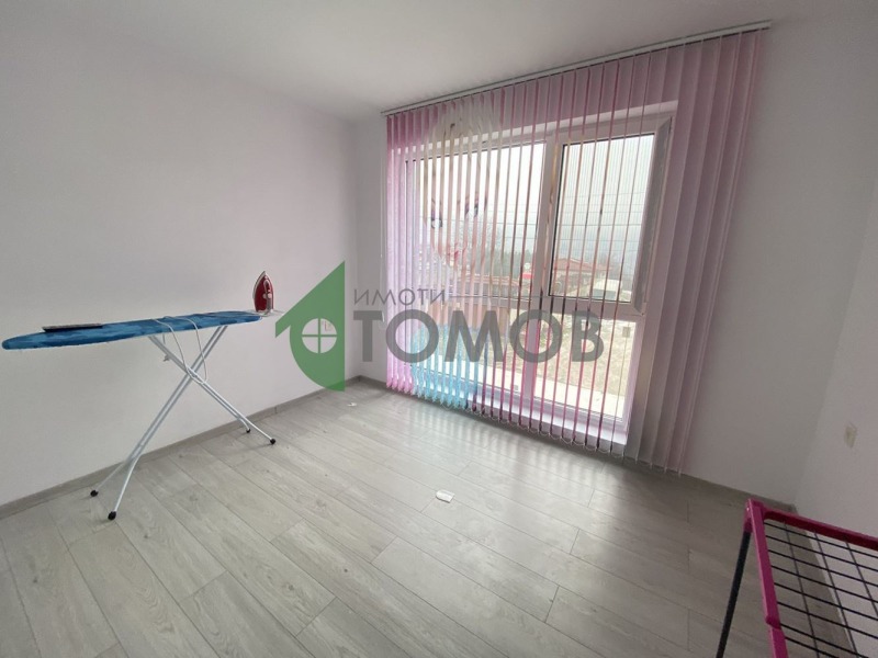 Продава 3-СТАЕН, гр. Шумен, Боян Българанов 1, снимка 6 - Апартаменти - 53190204