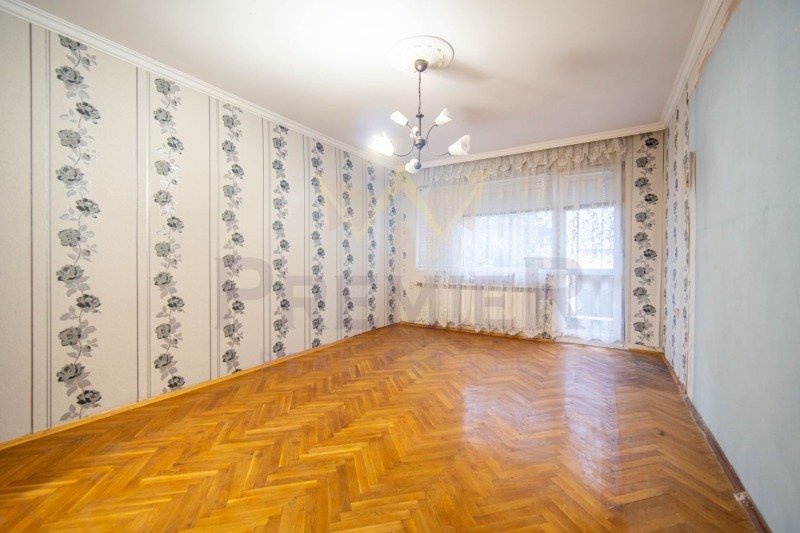 À venda  3 quartos Dobritch , Centar , 97 m² | 34817393