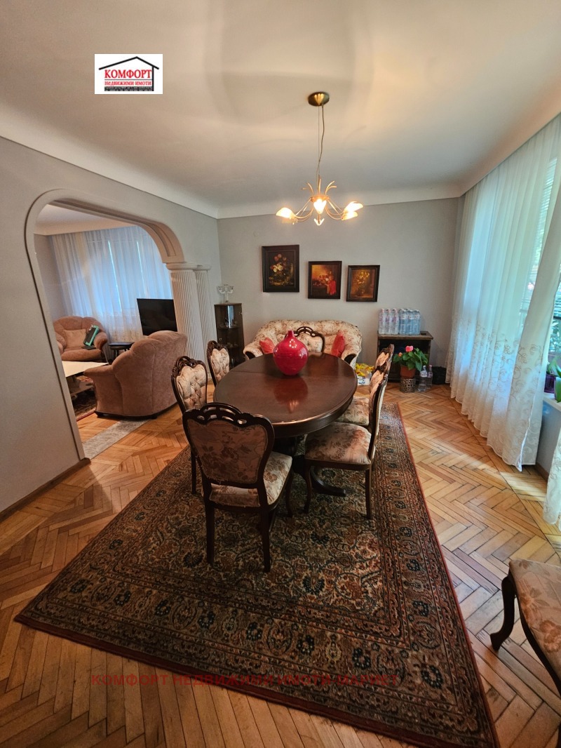 Продаја  3+ спаваћа соба Плевен , Идеален центар , 103 м2 | 45023403