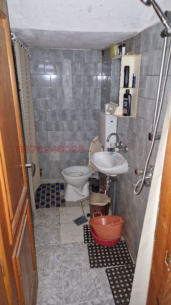 Продава КЪЩА, гр. Тетевен, област Ловеч, снимка 8 - Къщи - 52779642