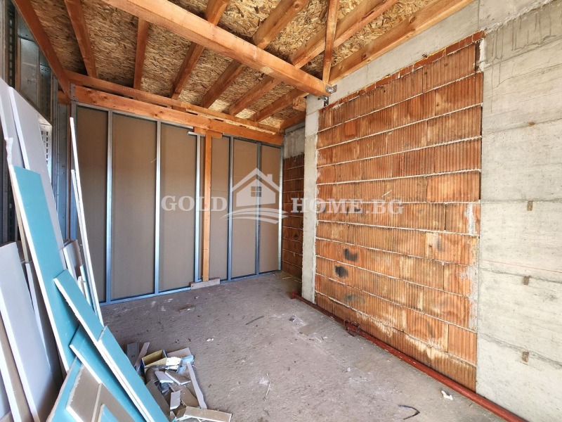 Продава КЪЩА, гр. Пловдив, Остромила, снимка 7 - Къщи - 52388888