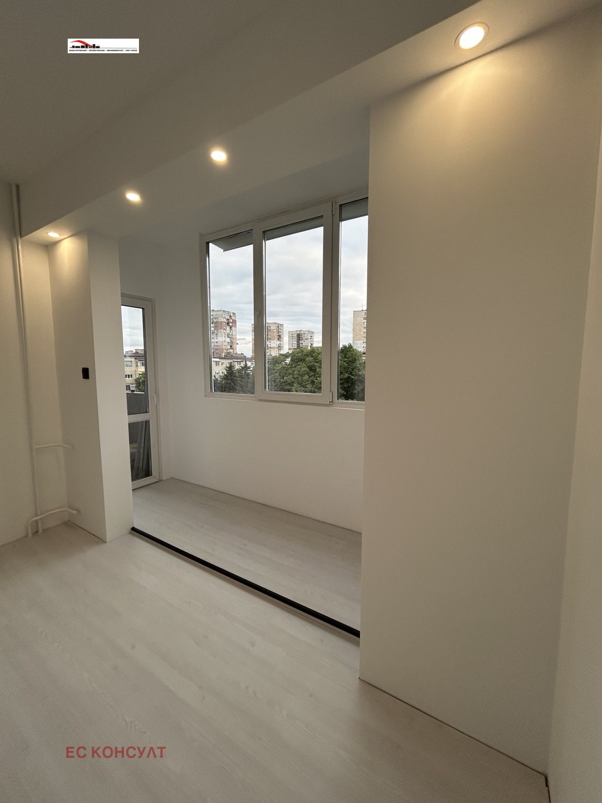 Продава 3-СТАЕН, гр. София, Толстой, снимка 3 - Апартаменти - 54423693
