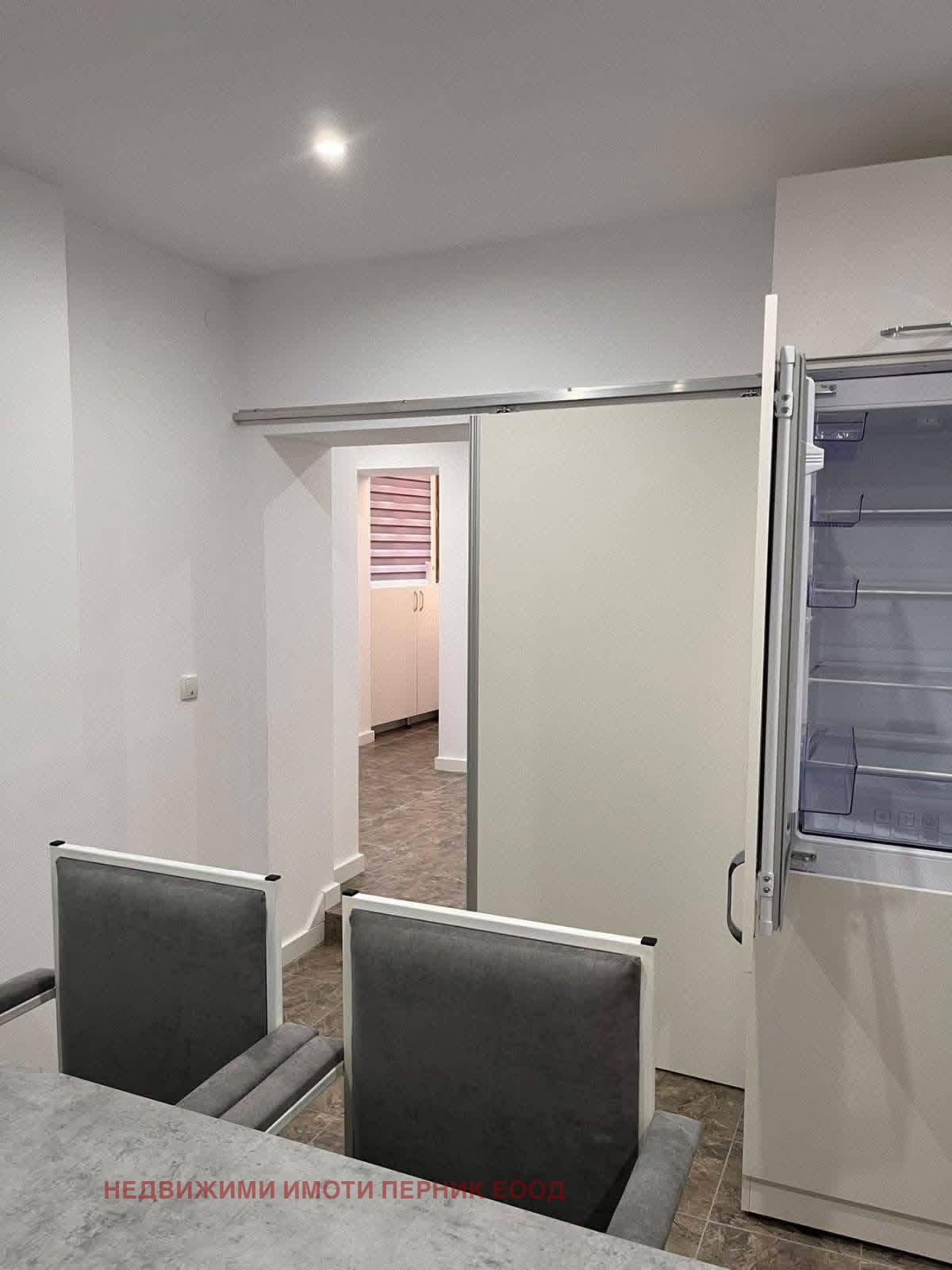 Продава КЪЩА, гр. Радомир, област Перник, снимка 3 - Къщи - 53882918