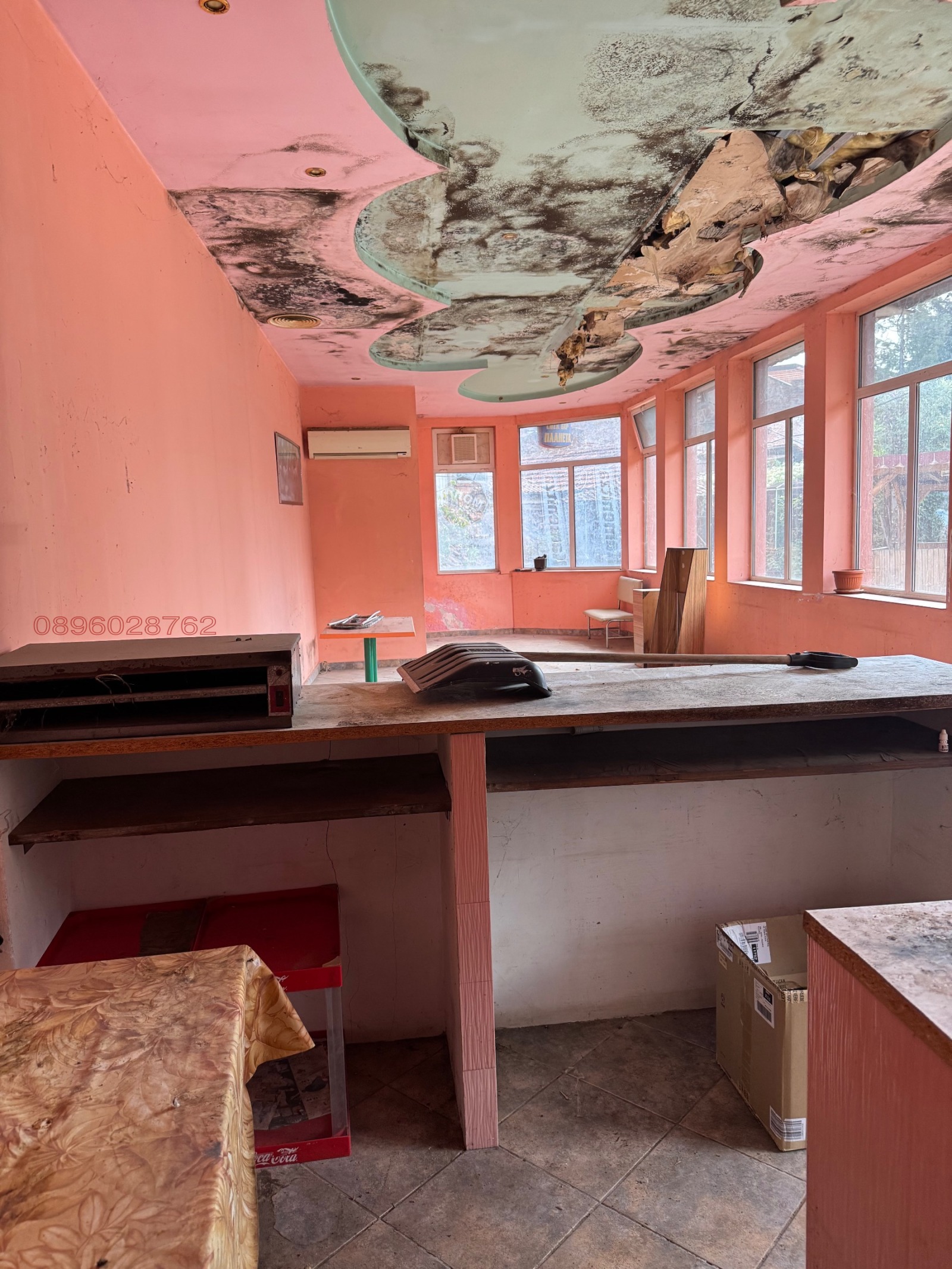 Продава ЗАВЕДЕНИЕ, гр. Радомир, област Перник, снимка 14 - Заведения - 56140926