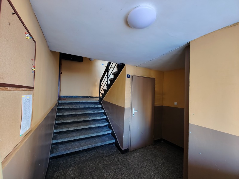 Продава 2-СТАЕН, гр. София, Надежда 3, снимка 15 - Апартаменти - 53164067