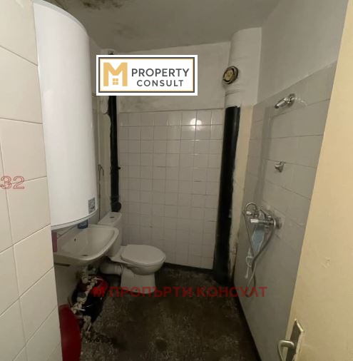 Продава 2-СТАЕН, гр. Плевен, Широк център, снимка 6 - Апартаменти - 55130316