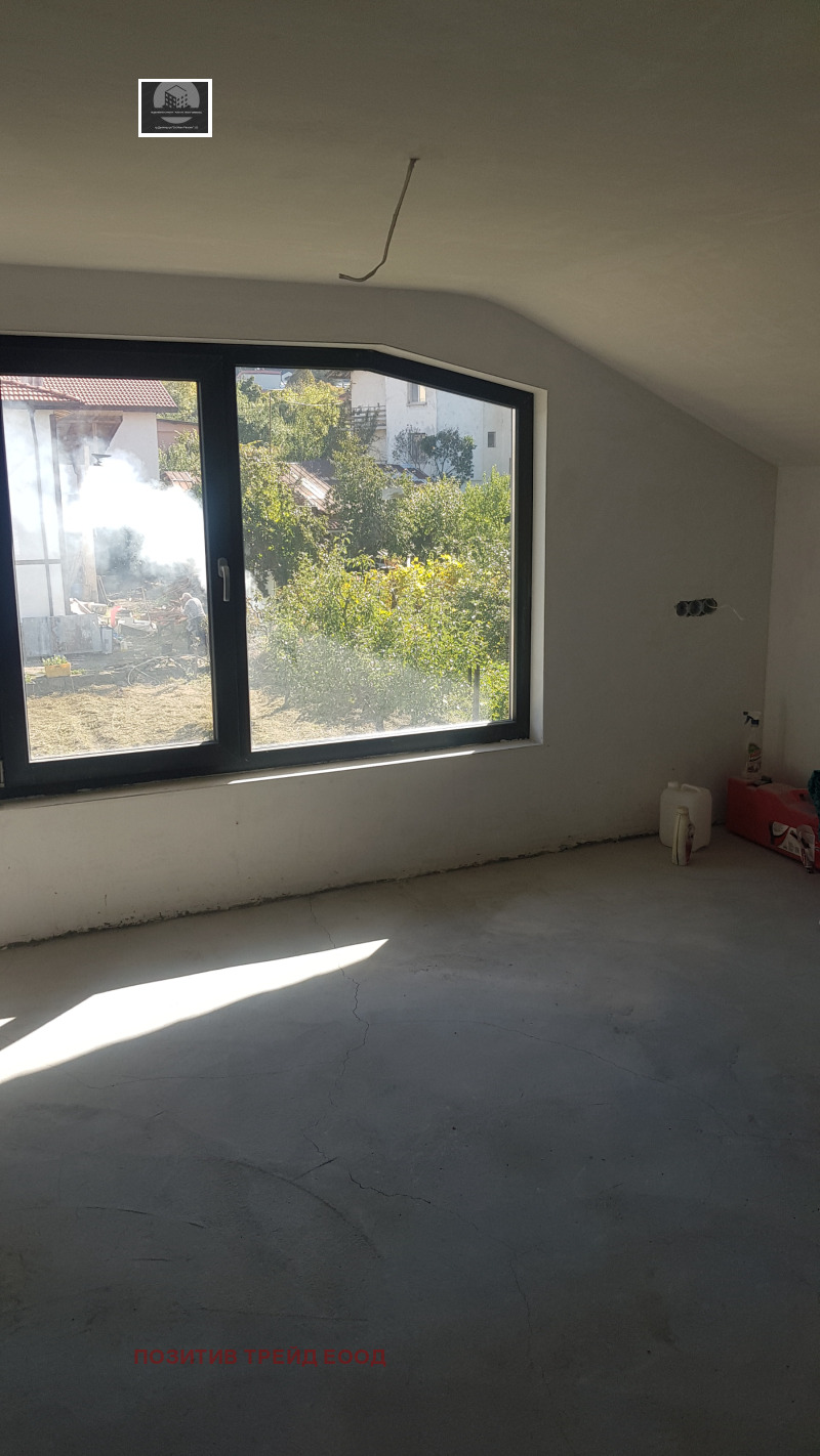 Te koop  Huis regio Kjoestendil , Sapareva banja , 240 m² | 39480342 - afbeelding [2]