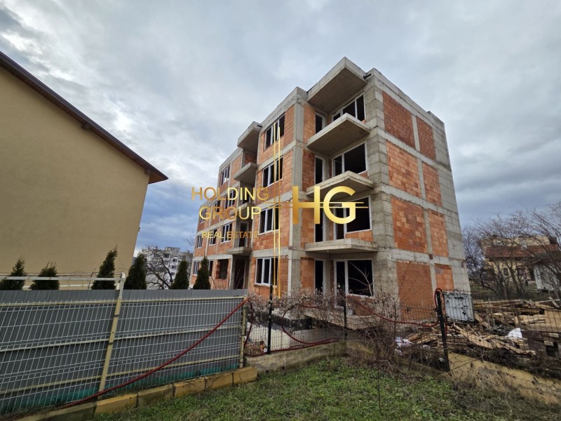Продава 2-СТАЕН в град Варна, Възраждане 3 - 70 кв.м / 93 000 € » 181 892.19 лв., ХОЛДИНГ ГРУП