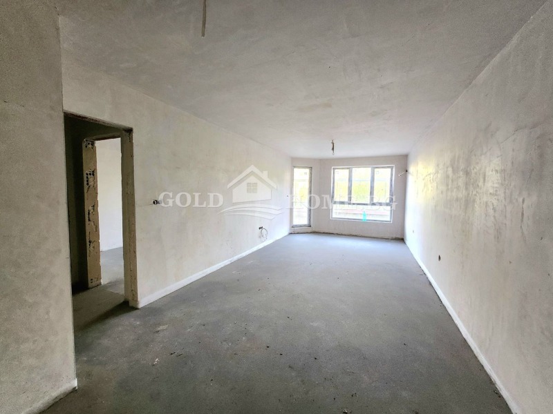 Til salg  1 soveværelse Plovdiv , Ostromila , 74 kvm | 63303140