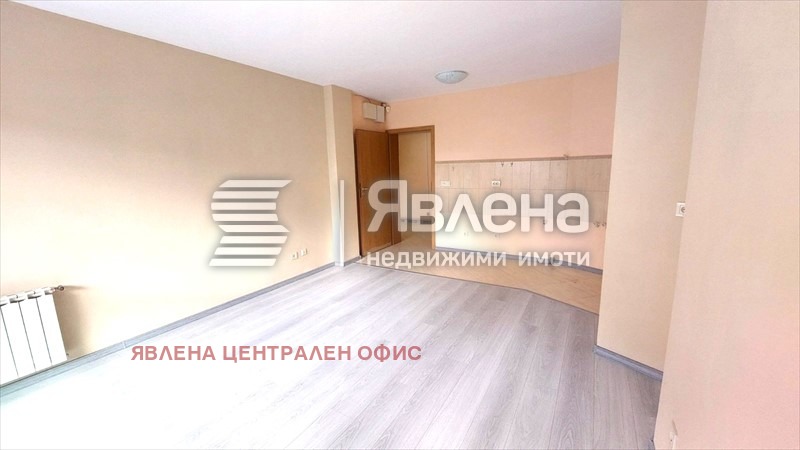 Продава 2-СТАЕН, гр. София, Младост 1А