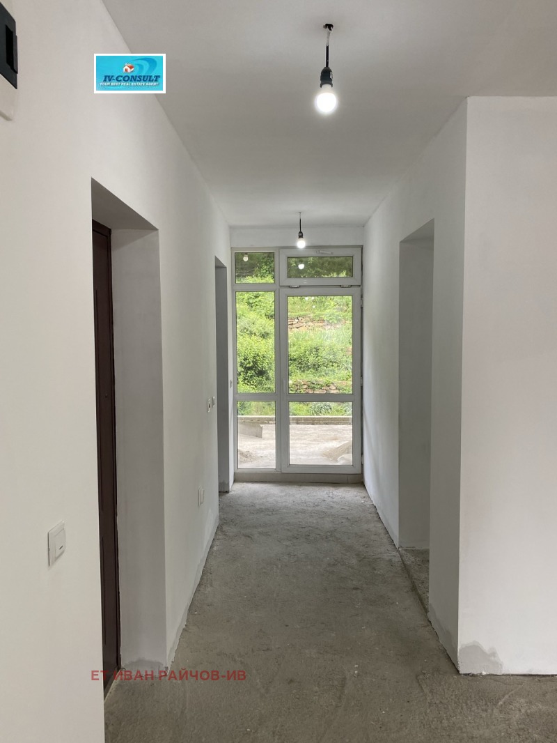 Продава МЕЗОНЕТ, гр. Дупница, област Кюстендил, снимка 3 - Апартаменти - 53428632