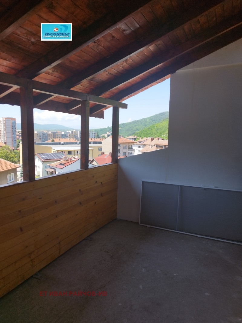 Продава МЕЗОНЕТ, гр. Дупница, област Кюстендил, снимка 11 - Апартаменти - 53428632