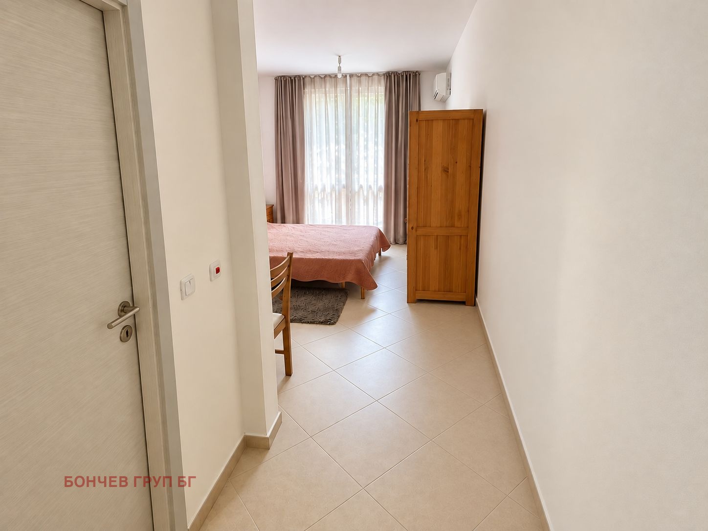 Продава 1-СТАЕН, гр. Бургас, Сарафово, снимка 2 - Апартаменти - 56092514