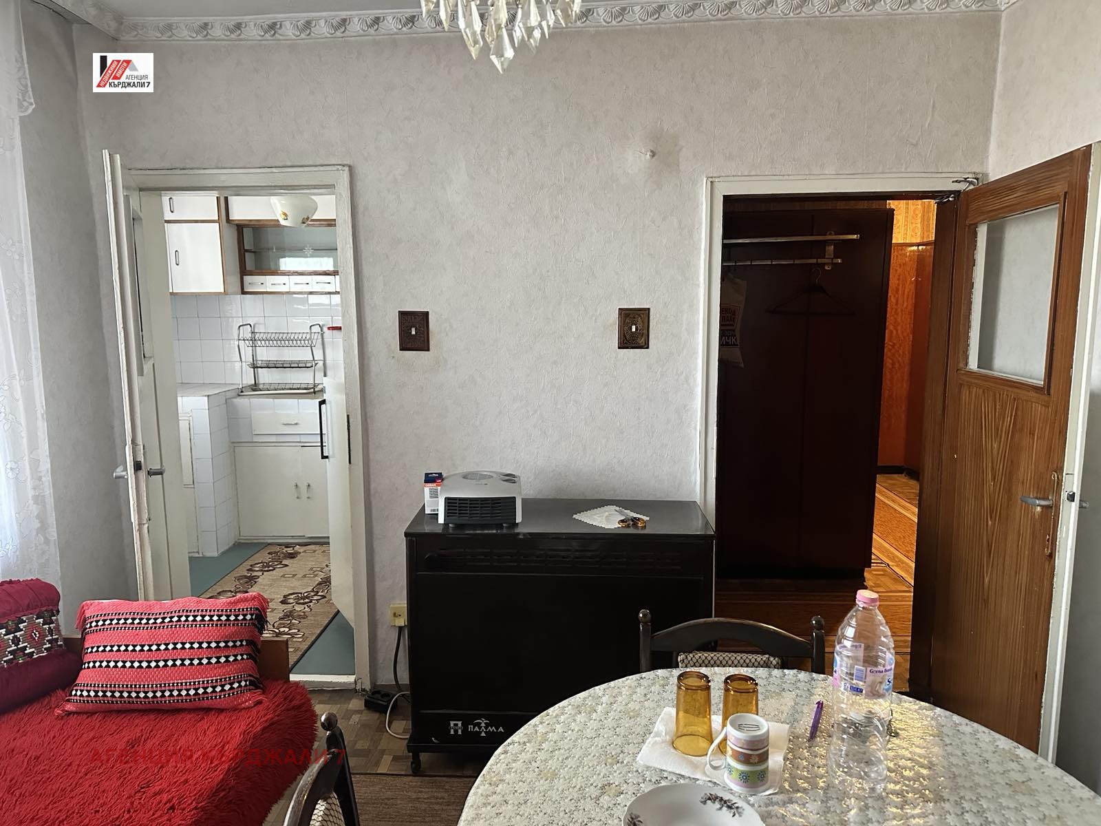 Продава МНОГОСТАЕН, гр. Кърджали, Байкал, снимка 5 - Апартаменти - 55523944