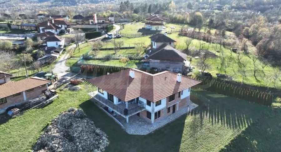 Продава КЪЩА, гр. Елена, област Велико Търново, снимка 7 - Къщи - 55693704