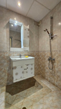 Продава  3-стаен град София , Младост 1 , 95 кв.м | 99103323 - изображение [9]