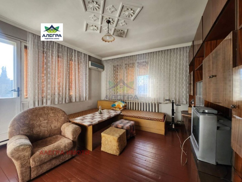 Продава ЕТАЖ ОТ КЪЩА в град Пазарджик, Център - 113 кв.м / 86 000 € » 168 201.38 лв., АЛЕГРА ИМОТИ