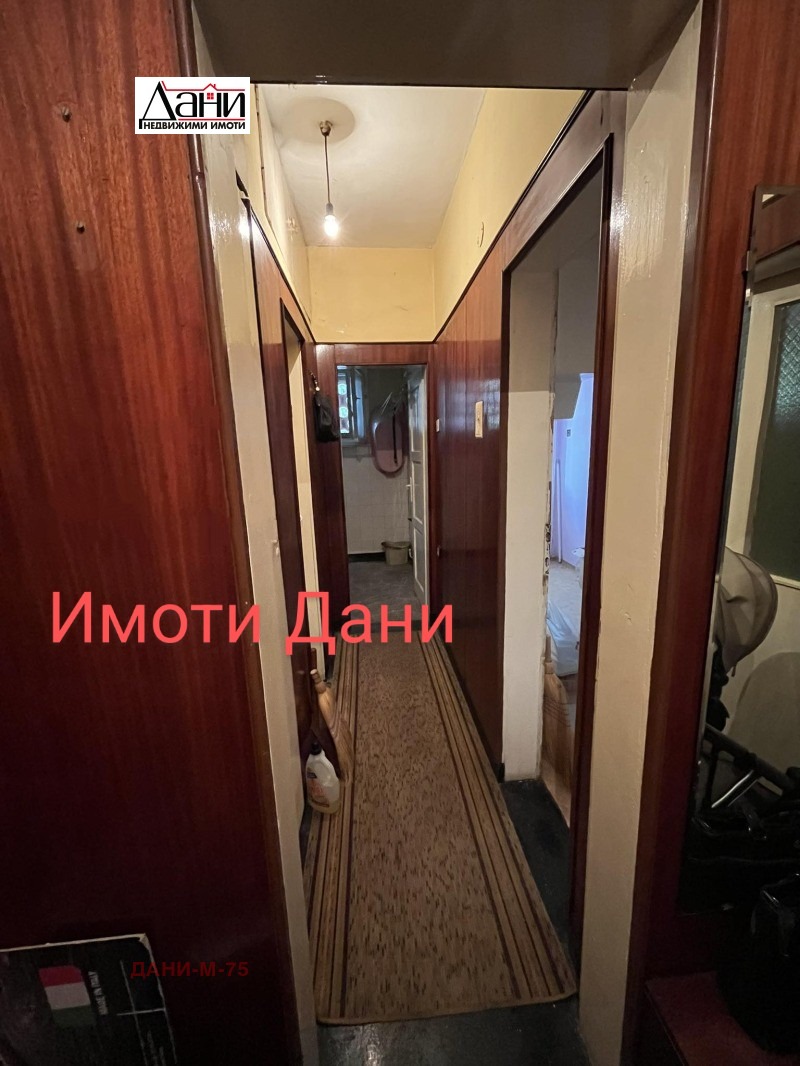 Продава 3-СТАЕН, гр. Шумен, Херсон, снимка 3 - Aпартаменти - 49363819