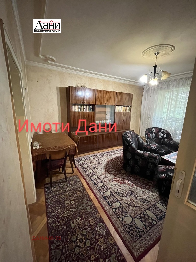 Продава 3-СТАЕН, гр. Шумен, Херсон, снимка 1 - Aпартаменти - 49363819