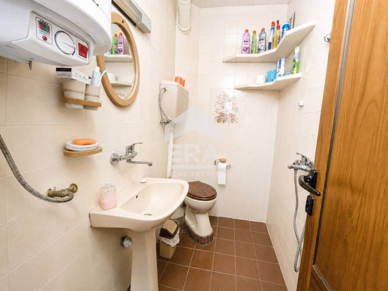 Продава 3-СТАЕН, гр. Хасково, Република, снимка 8 - Апартаменти - 54709865