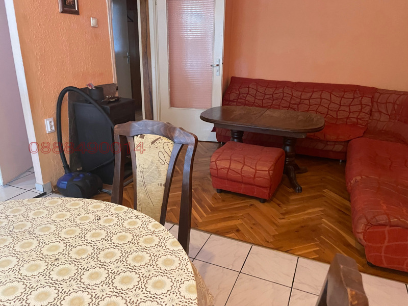 Продаја  3 спаваће собе регион Бургас , Карнобат , 89 м2 | 55287407