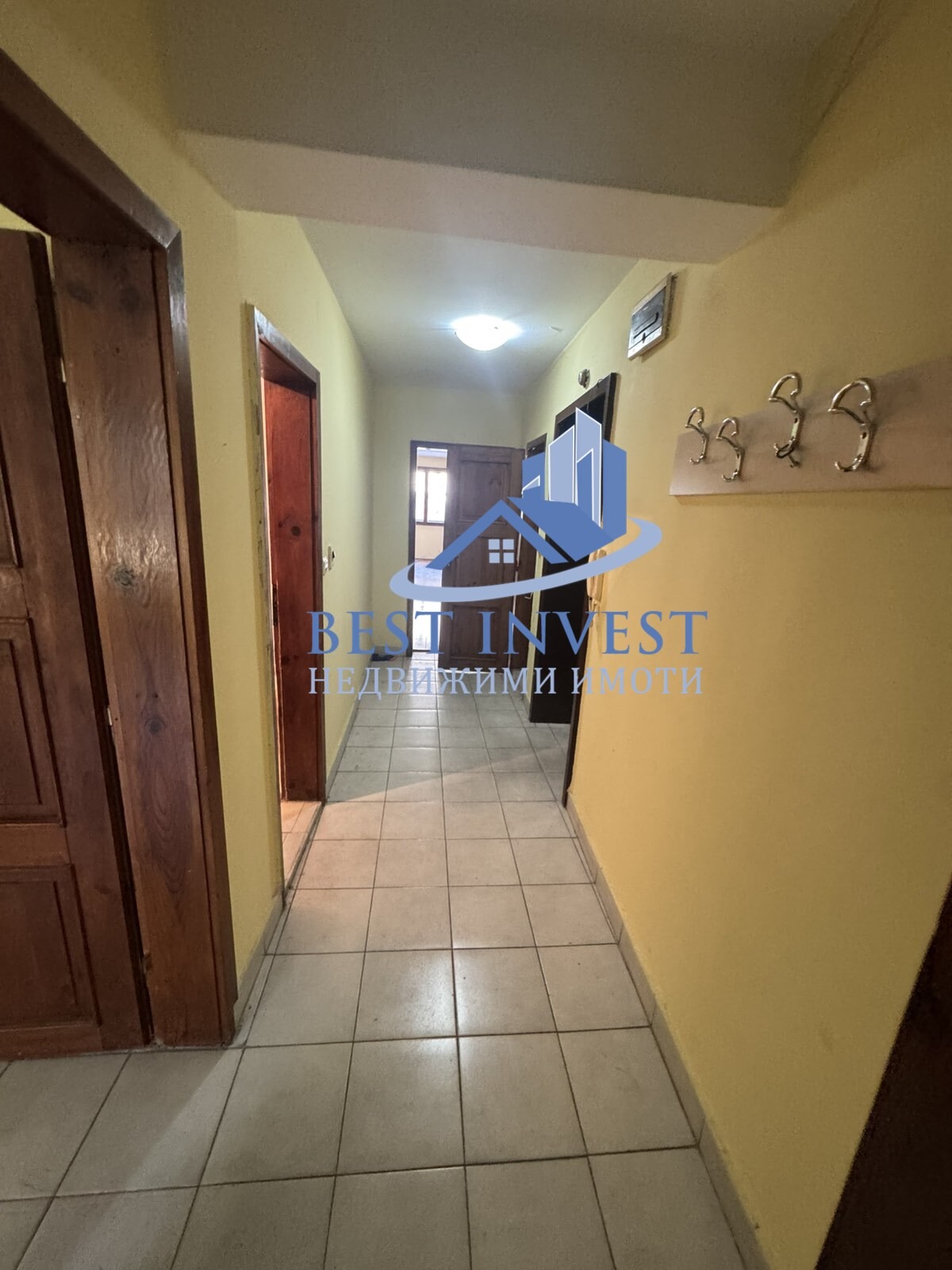 Продава 3-СТАЕН, гр. Благоевград, Идеален център, снимка 2 - Апартаменти - 55804727