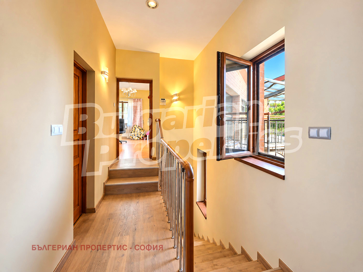 Продава КЪЩА, гр. София, Карпузица, снимка 12 - Къщи - 56068421