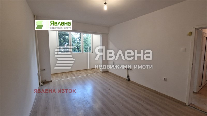 Продава 2-СТАЕН, гр. София, Толстой, снимка 2 - Aпартаменти - 47427957