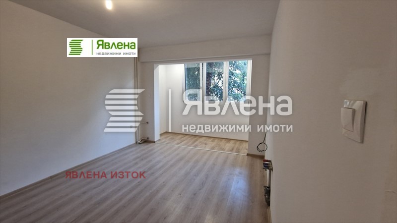 Продава 2-СТАЕН, гр. София, Толстой, снимка 1 - Aпартаменти - 47427957