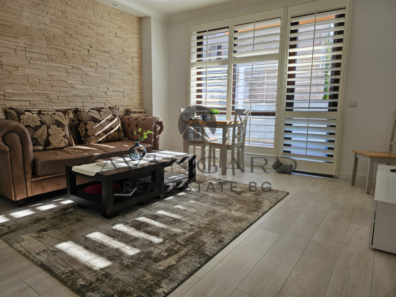 Продава  2-стаен, град Пловдив, Център •  239 700 EUR • ID 96758012 — holmes.bg - [1] 