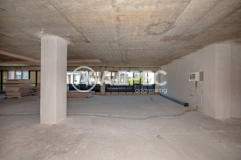 Продаја  Канцеларија Пловдив , Каршијака , 1012 м2 | 25763021 - слика [8]