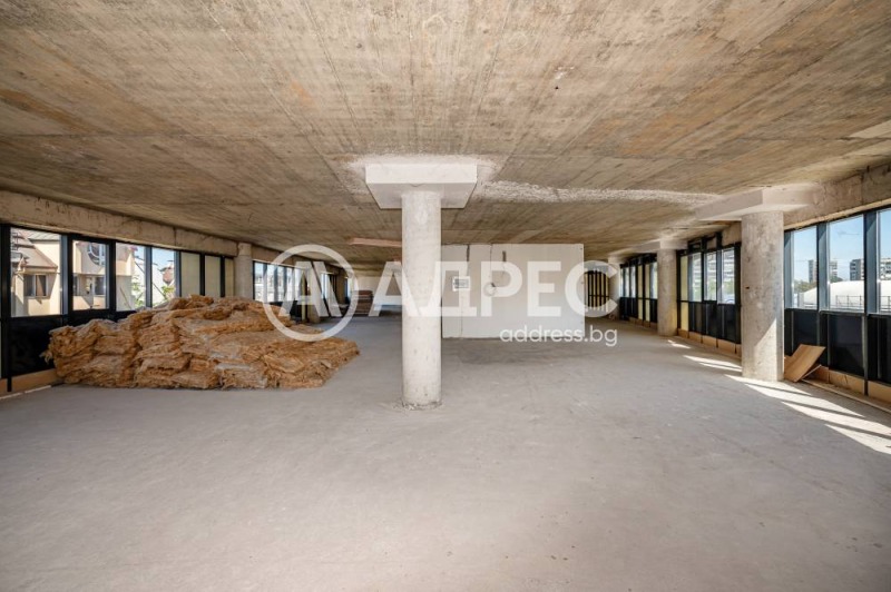 Продаја  Канцеларија Пловдив , Каршијака , 1012 м2 | 25763021 - слика [14]