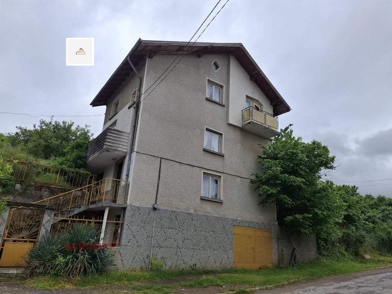 For Sale  House region Kyustendil , Radlovtsi , 240 sq.m | 67906777