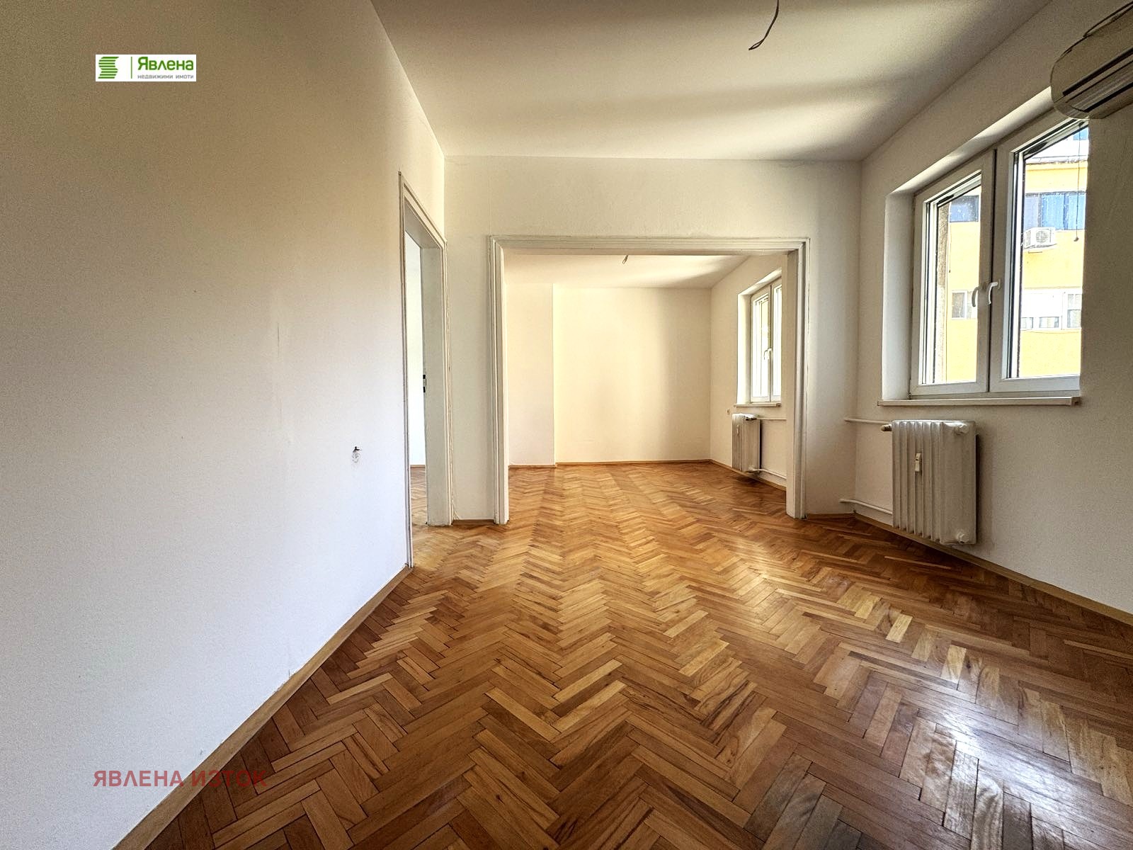 Продава 3-СТАЕН, гр. София, Център, снимка 3 - Апартаменти - 54203775