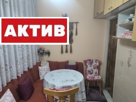 2-стаен град Търговище, Запад 3 9